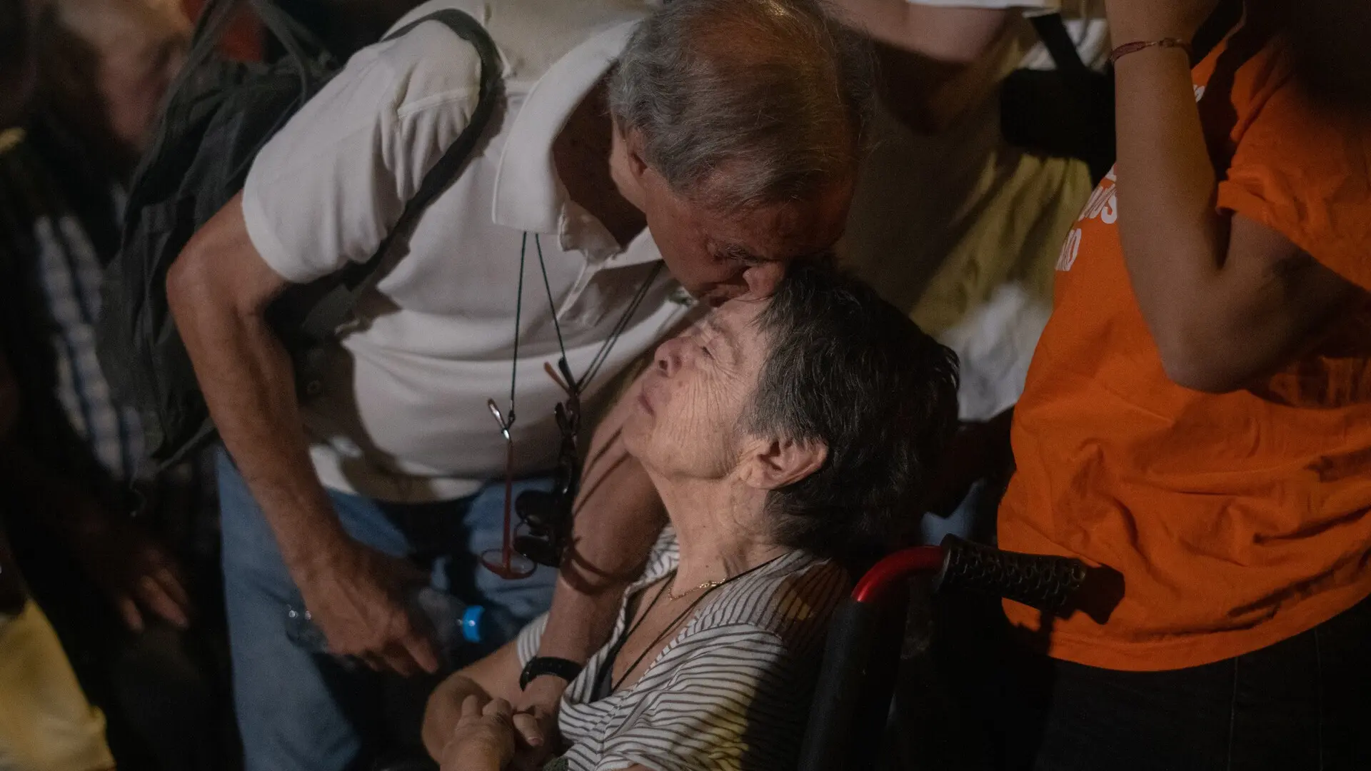El relator de la ONU sobre Vivienda asegura que el desahucio de Maricarmen "no se entiende" y pide cambios de legislación